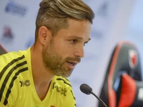 Nome de Diego Ribas ganha força nos bastidores de gigante brasileiro; meia está aposentado dos gramados