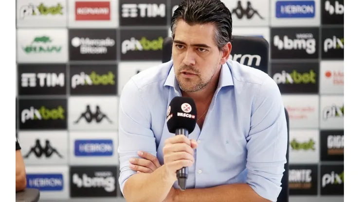 Vasco surpreende e pode fechar com destaque do Remo