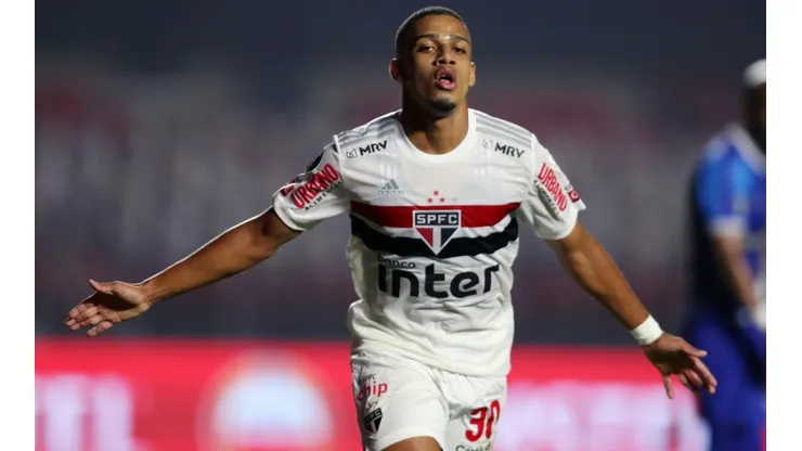 Sao Paulo v Binacional - Copa CONMEBOL Libertadores 2020