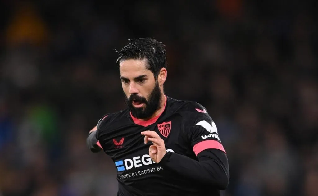 Isco em ação após saída do Real Madrid ser confirmada. Foto: Stu Forster/Getty Images