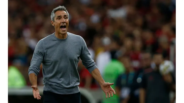 Paulo Sousa recebeu R$ 7,7 milhões do Flamengo por causa da rescisão do contrato em 2022