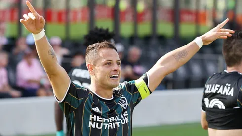 Chicharito jogou no Real Madrid, ao lado de Cristiano Ronaldo.