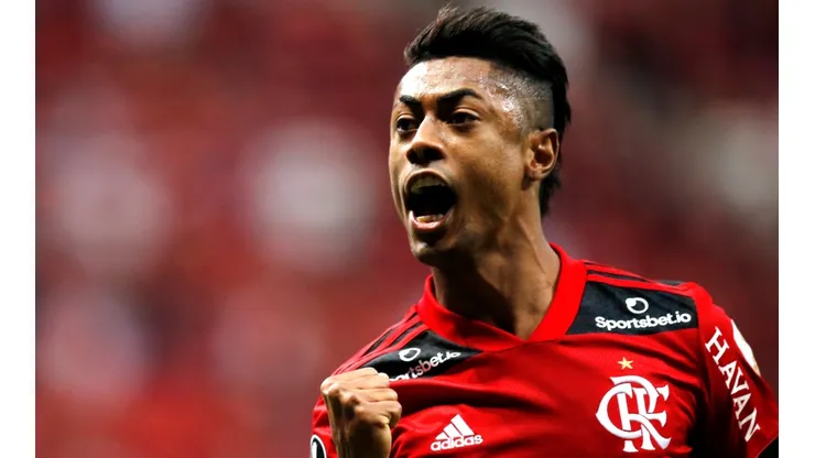 Flamengo v Olimpia - Copa CONMEBOL Libertadores 2021