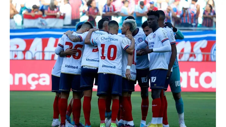 Vitoria surpreende e quer tirar destaque do Bahia