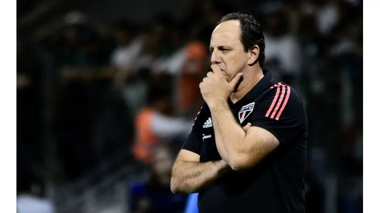 São Paulo surpreende e pode atravessar Santos por meio-campista