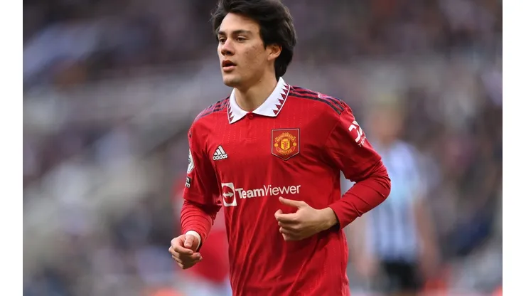 Na mira do Flamengo e Botafogo, Vice-Presidente de outro gigante brasileiro confirma interesse em Facundo Pellistri, do Manchester United