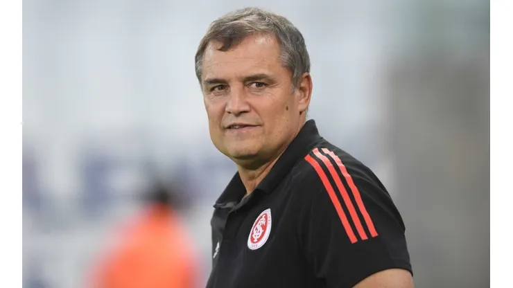 Ex-Internacional revela conversa com Diego Aguirre antes de partida contra o Flamengo