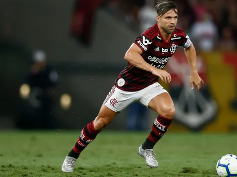 Diego Ribas surpreende e cogita largar a aposentadoria para assinar com gigante do Brasileirão