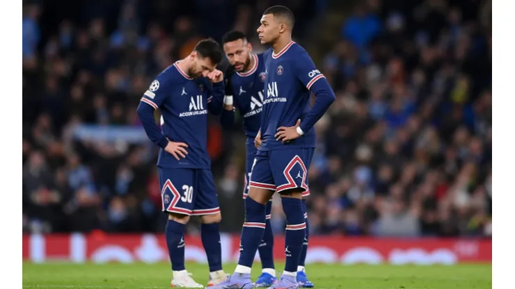 , Mbappé não é o jogador de futebol mais bem pago do mundo.