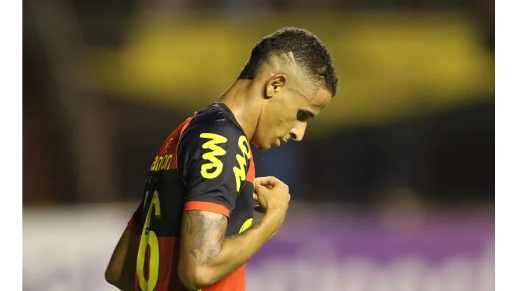 Especulado no Bahia, Luciano Juba surpreende e 'abre o jogo' sobre seu futuro