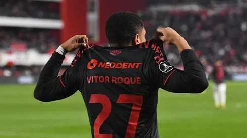 Vitor Roque pode quebrar recorde na seleção brasileira