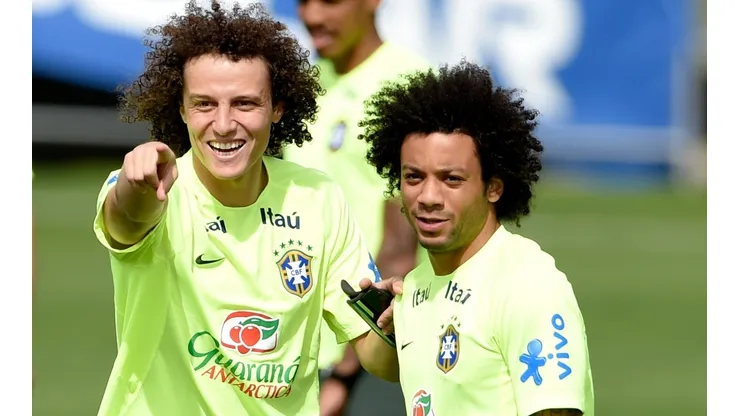 David Luiz e Marcelo foram companheiros de seleção brasileira e disputaram Copa do Mundo de 2014