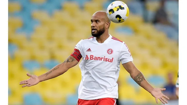 Cruzeiro fez proposta por Rodrigo Moledo, do Internacional