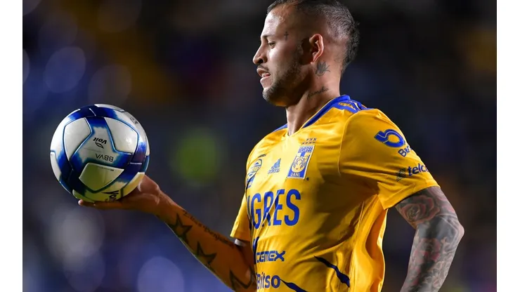 Nico López faz revelação e mexe com torcida de gigante brasileiro