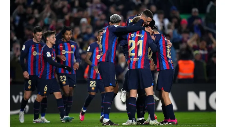 Barcelona planeja anuncio de pacotão de reforços