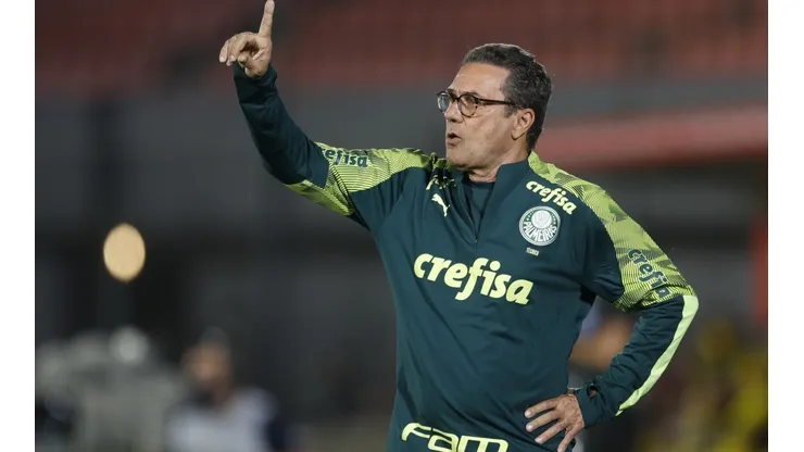 Vanderlei Luxemburgo gera polêmica sobre saída no Palmeiras e 'abre o jogo' sobre Abel Ferreira