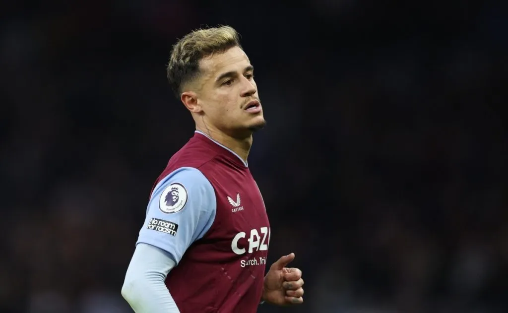 Coutinho com a camisa do Aston Villa. Foto: Getty Images