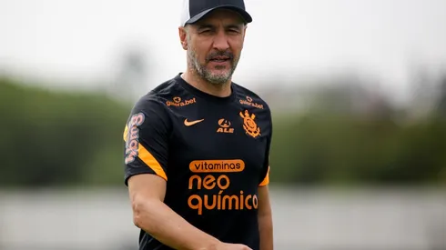 Após derrota do Fluminense, craque do Corinthians 'provoca' Vitor Pereira