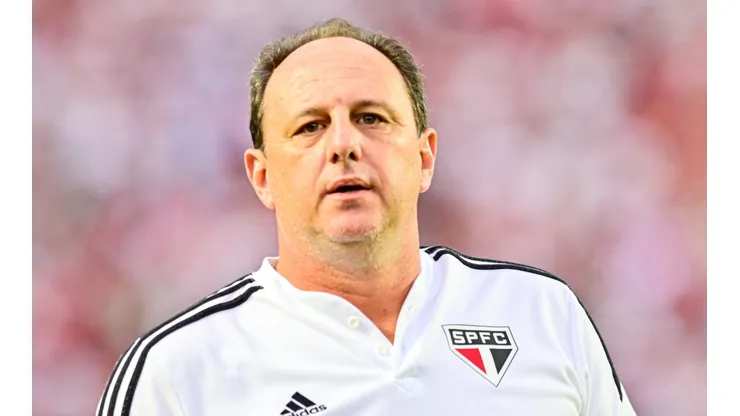 Gigante europeu vem ao Brasil e pode contratar titular do São Paulo