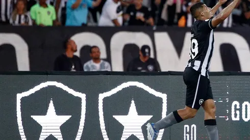 Atacante ex-Fluminense entra na mira do Botafogo