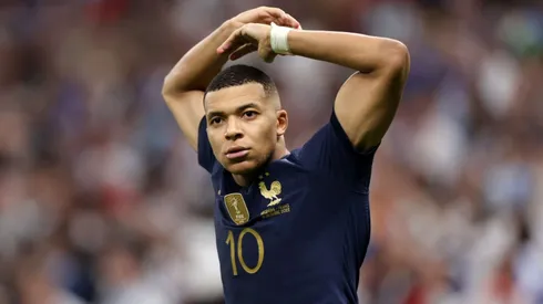 Gigante europeu aceita pagar R41,2 bilhões em Kylian Mbappé