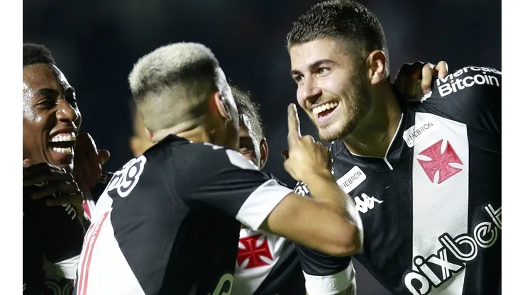 Gigante Europeu disputa com Vasco contratação de destaque