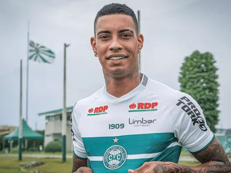 Gigante brasileiro pode desembolsar R$ 20 milhões pela contratação do atacante Alef Manga, do Coritiba