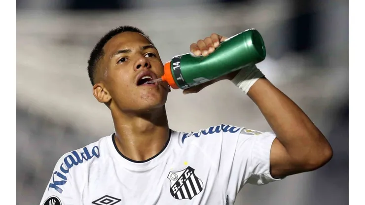 Bomba! Santos acerta a venda de Ângelo Gabriel por R$70 milhões