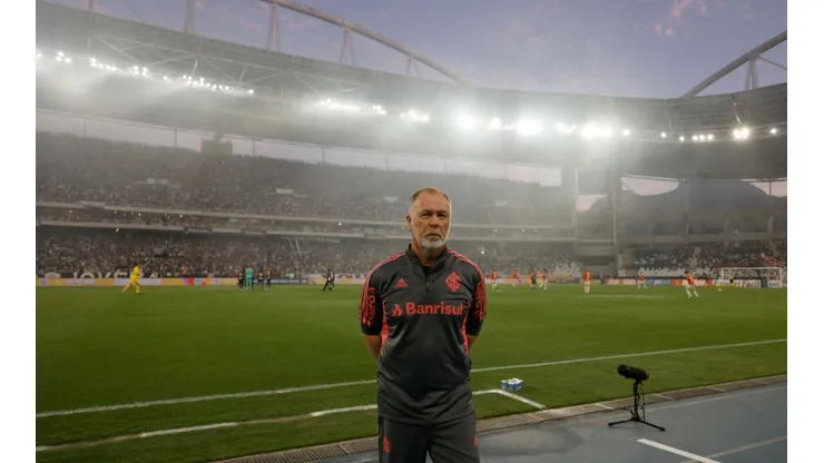 Internacional não para em Cuéllar e tenta a contratação de destaque da seleção uruguaia