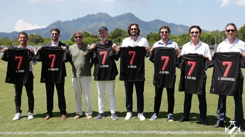 Bomba! Ex-queridinho do Vasco aciona o clube na justiça