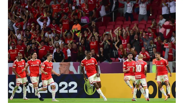 Destaque do Internacional não chega a acordo de renovação e preocupa torcida