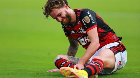 Léo Pereira se machucou na semifinal do Mundial de Clubes