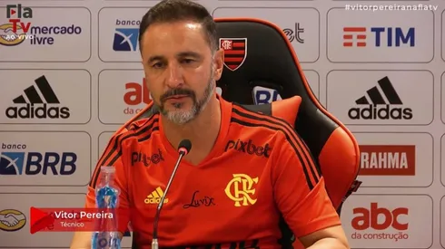 Sem espaço com Vitor Pereira, atacante deixa o Flamengo e acerta com novo clube