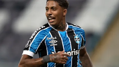 Jean Pyerre está de volta aos gramados