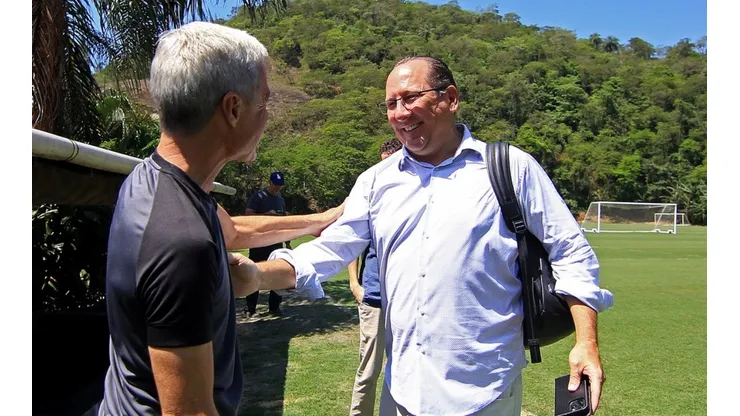Botafogo entra na disputa com 6 gigantes brasileiros para ter meio-campista; Salário do atleta é de R$2,3 milhões por mês