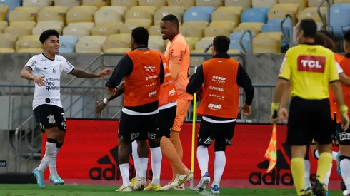 Flamengo v Corinthians - Brasileirao 2022