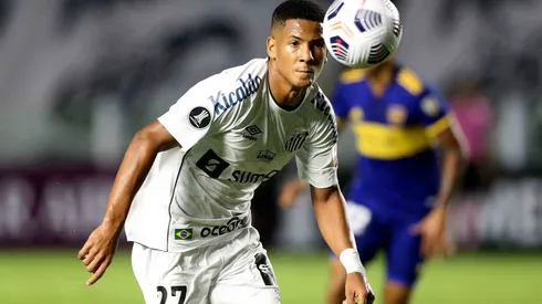 Ângelo, jogador do Santos, tem propostas e pode deixar a equipe