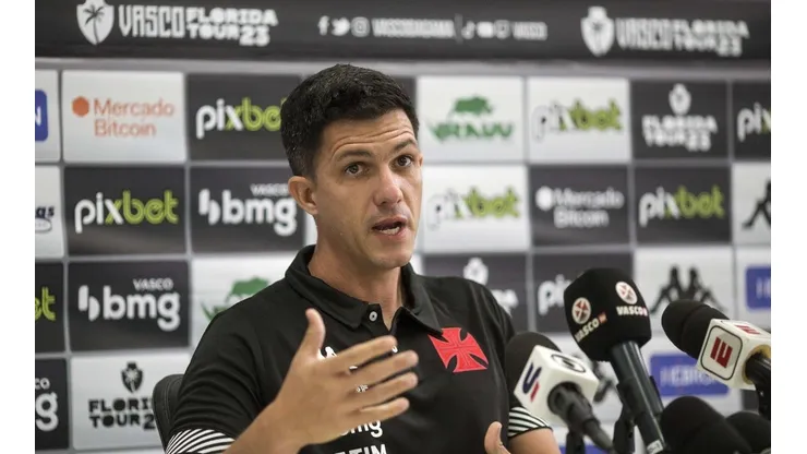 Al-Nasr tenta tira jogador do Vasco para atuar com Cristiano Ronaldo