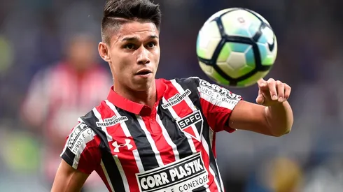 Gigante brasileiro tem 'carta na manga' para superar o Palmeiras e fechar com o atacante Luiz Araújo, ex-São Paulo