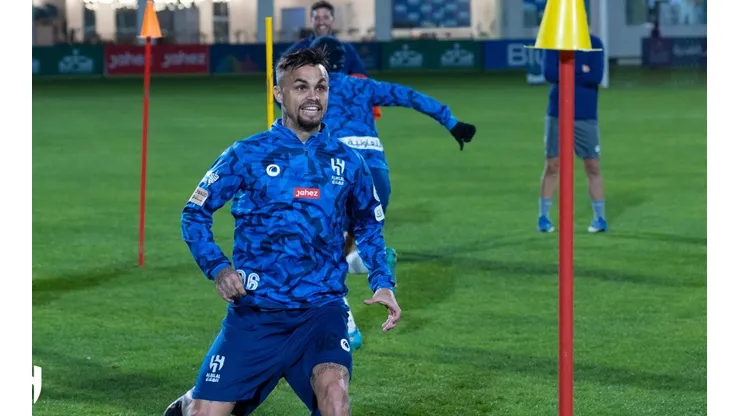 Na mira de Palmeiras e Grêmio, Michael entra no radar de gigante carioca