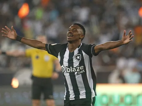 Torcedores do Botafogo se irritam após descobrirem detalhes na transferência de Jeffinho para o Lyon