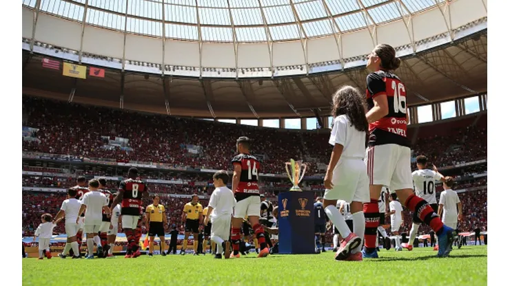 Veja quantos títulos Palmeiras e Flamengo conquistaram desde que se enfrentaram na final da Supercopa do Brasil em 2020