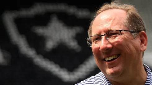 John Textor revela proposta por Matheus Pereira e promete trazer "Plano B" para o Botafogo