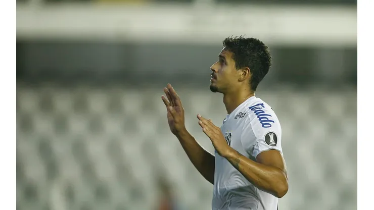 Santos v Delfin - Copa CONMEBOL Libertadores 2020