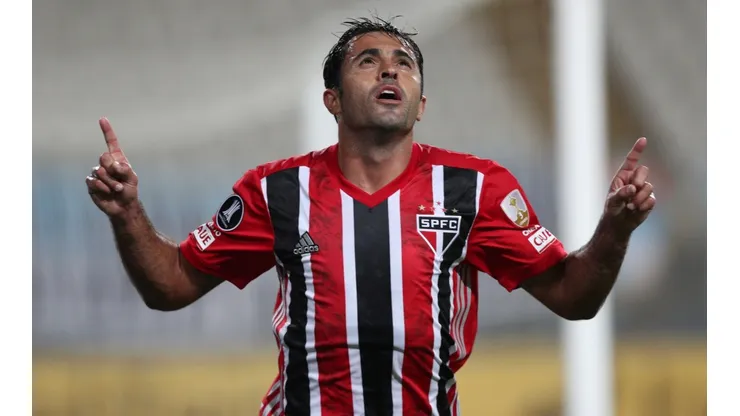 Sporting Cristal v Sao Paulo - Copa CONMEBOL Libertadores 2021