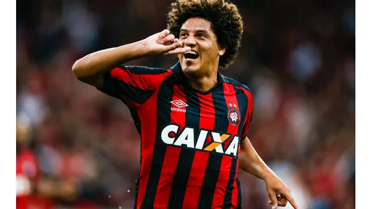 Atletico PR v Flamengo - Copa Bridgestone Libertadores 2017