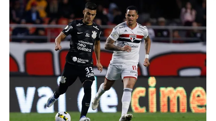 Fausto Vera, em campo pelo Corinthians (Foto: Getty Images)