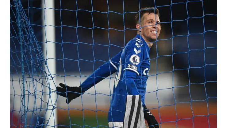 Everton v Fulham - Premier League