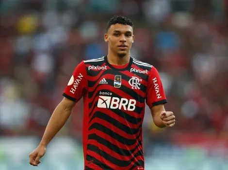 Meio campista grave lesão detectada e vira desfalque no Flamengo