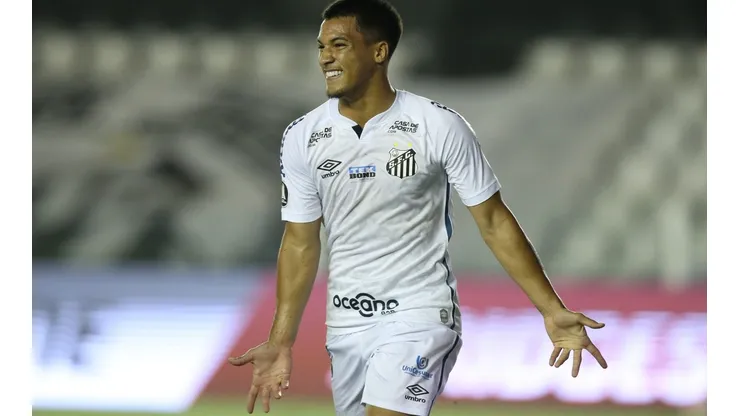 Santos v Defensa y Justicia - Copa CONMEBOL Libertadores 2020